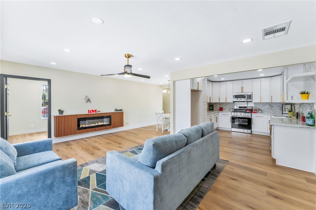 1436 Bracken Avenue Las Vegas NV 89104