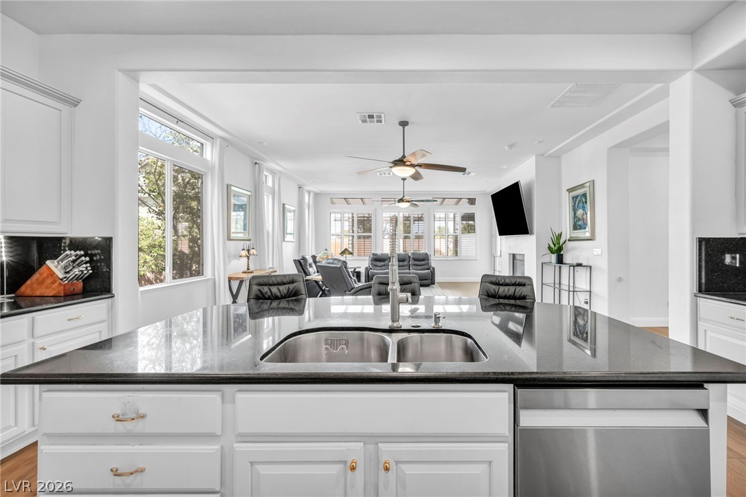 7850 Carolyn Lee Street Las Vegas NV 89131