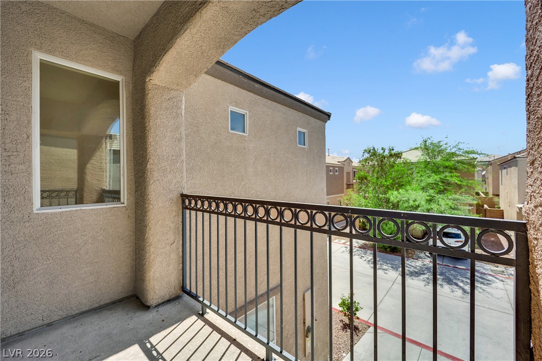 6889 Graceful Cloud Avenue Henderson NV 89011