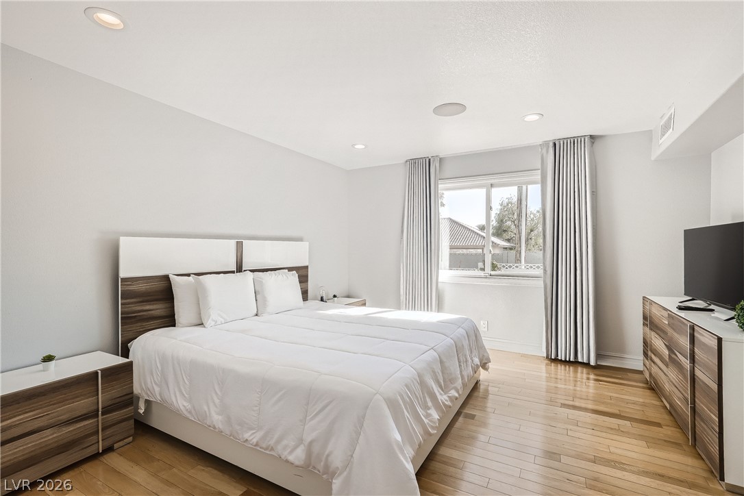2890 Belcastro Street Las Vegas NV 89117