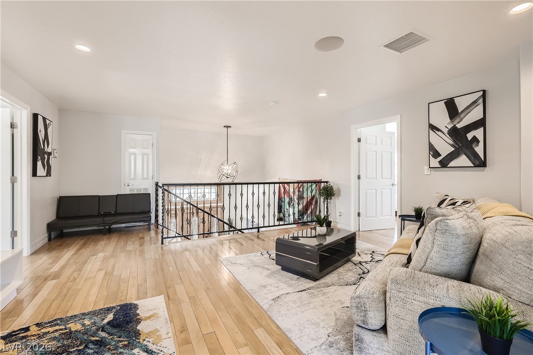 2890 Belcastro Street Las Vegas NV 89117