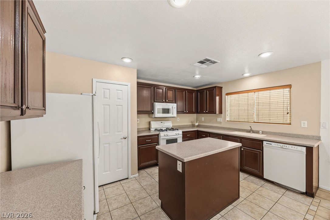 1194 Golden Apple Street Las Vegas NV 89142