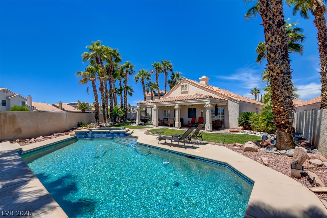 7365 Tamarind Avenue Las Vegas NV 89147
