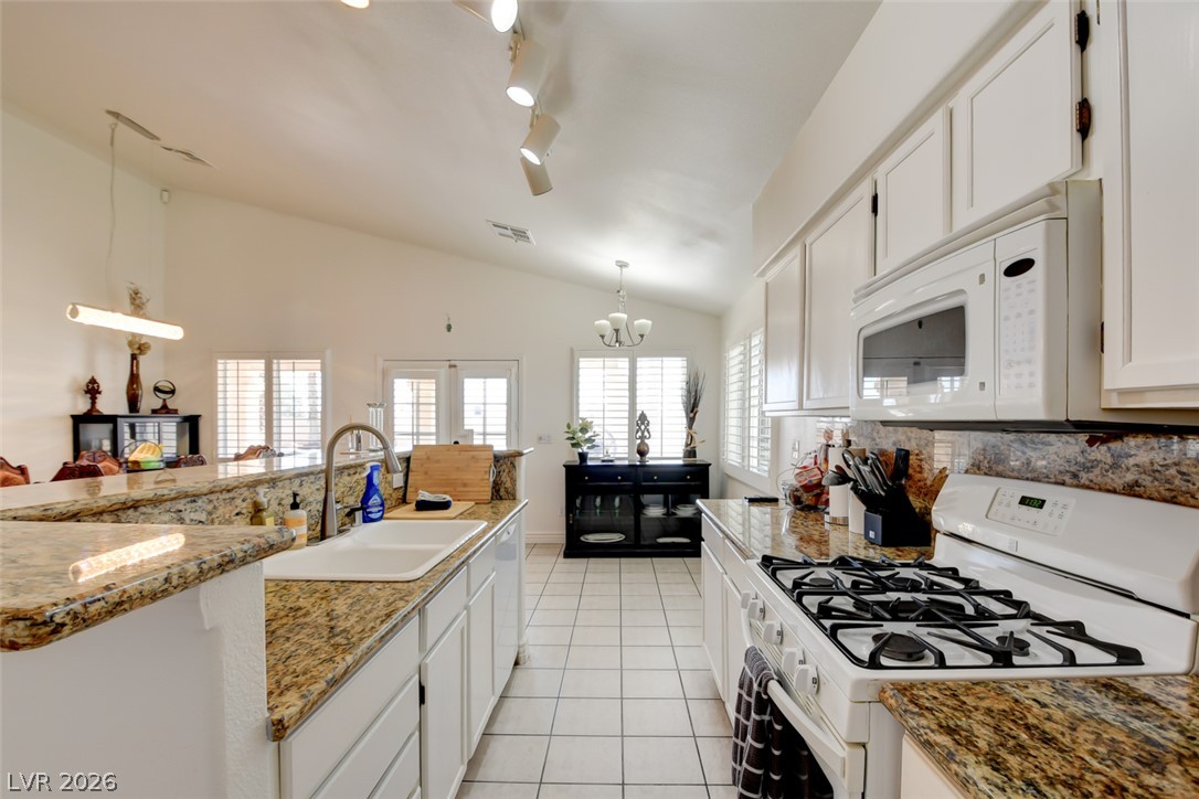 7365 Tamarind Avenue Las Vegas NV 89147