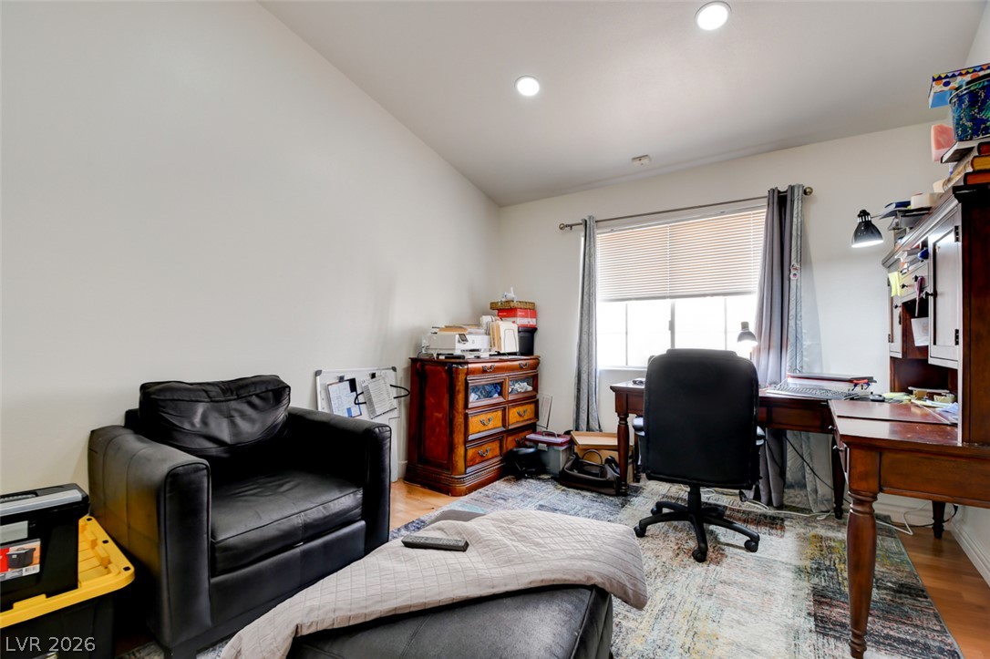 7365 Tamarind Avenue Las Vegas NV 89147
