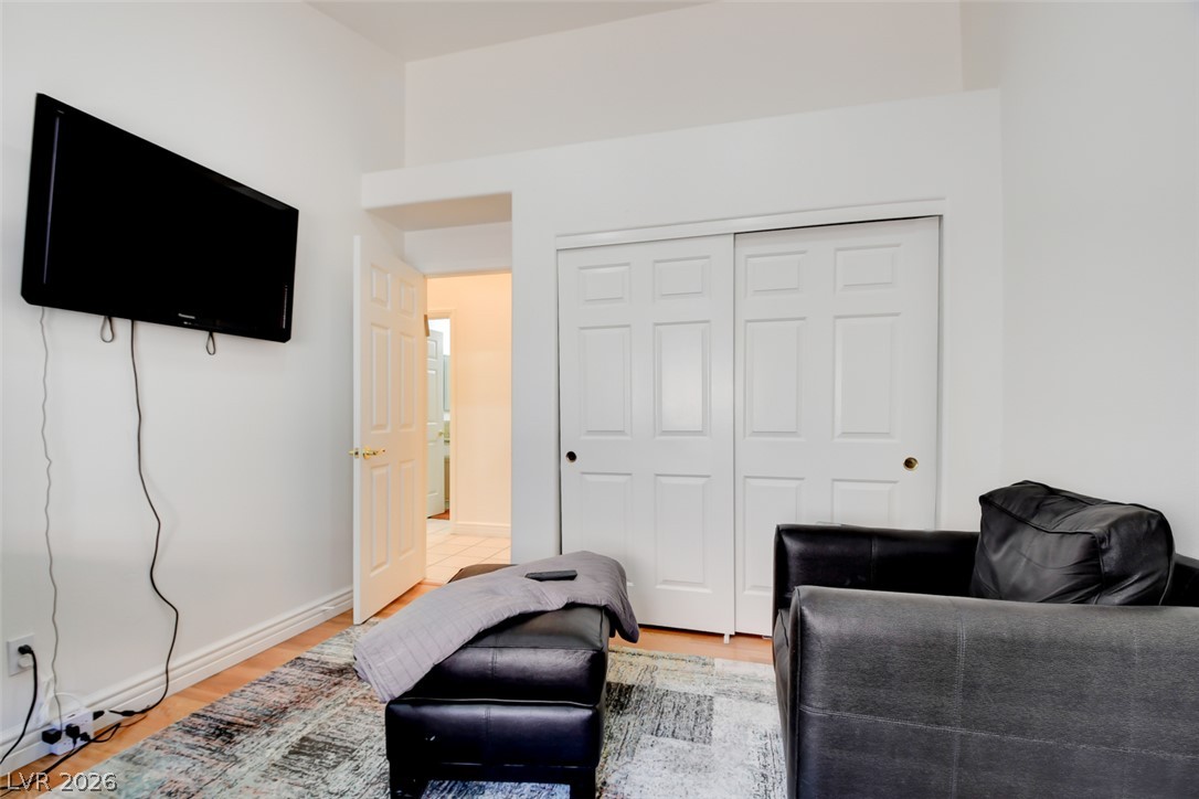 7365 Tamarind Avenue Las Vegas NV 89147