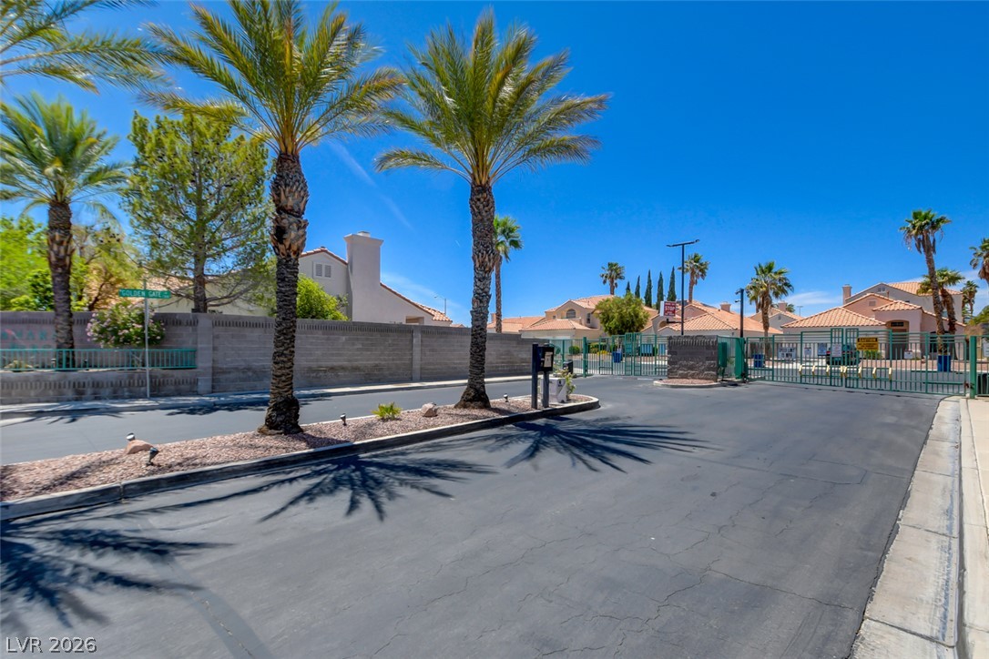 7365 Tamarind Avenue Las Vegas NV 89147