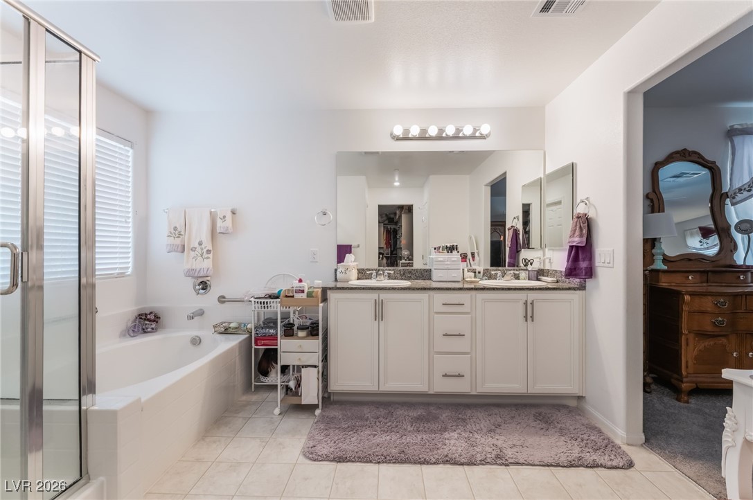 6046 Castle Gardens Avenue Las Vegas NV 89130