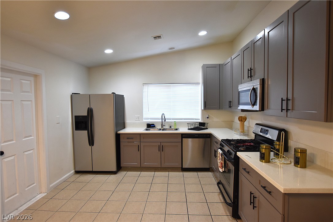 4120 East Cincinnati Avenue Las Vegas NV 89104