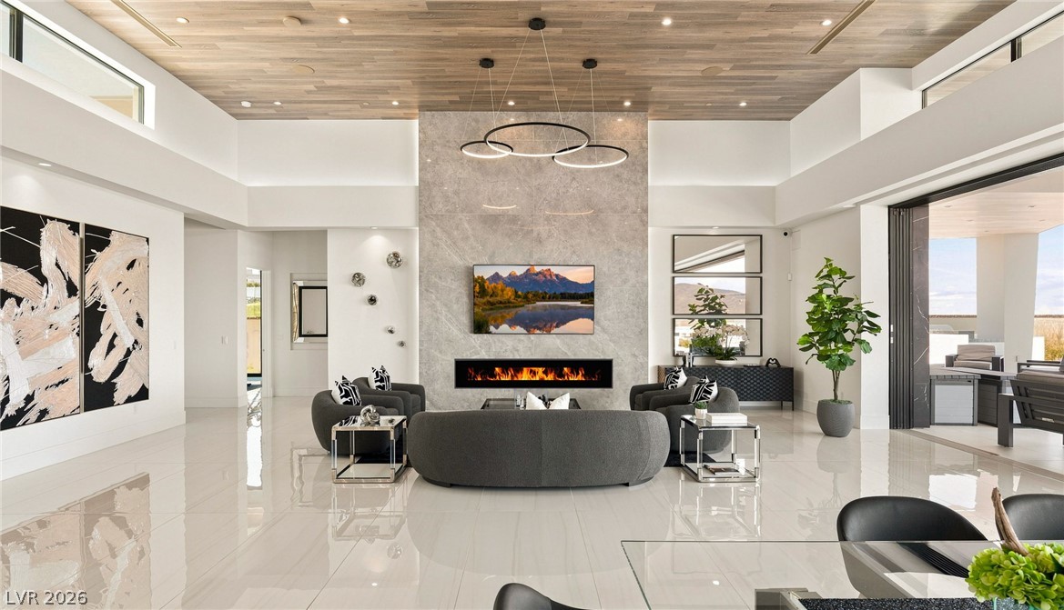 4 Chisel Crest Court Henderson NV 89012