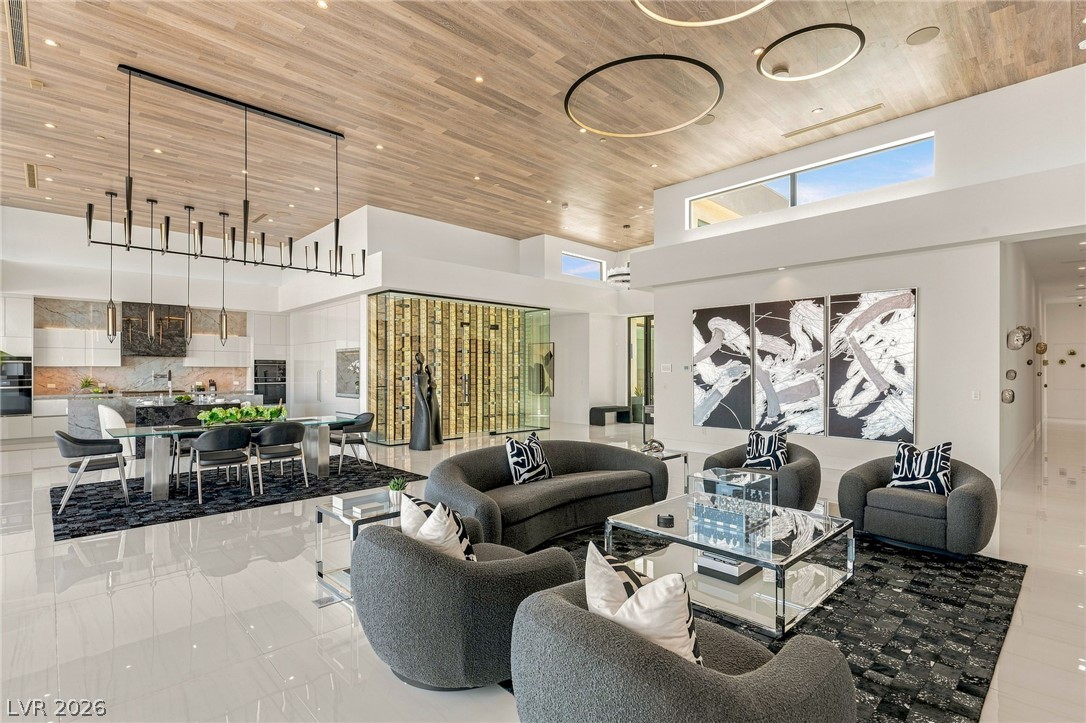 4 Chisel Crest Court Henderson NV 89012