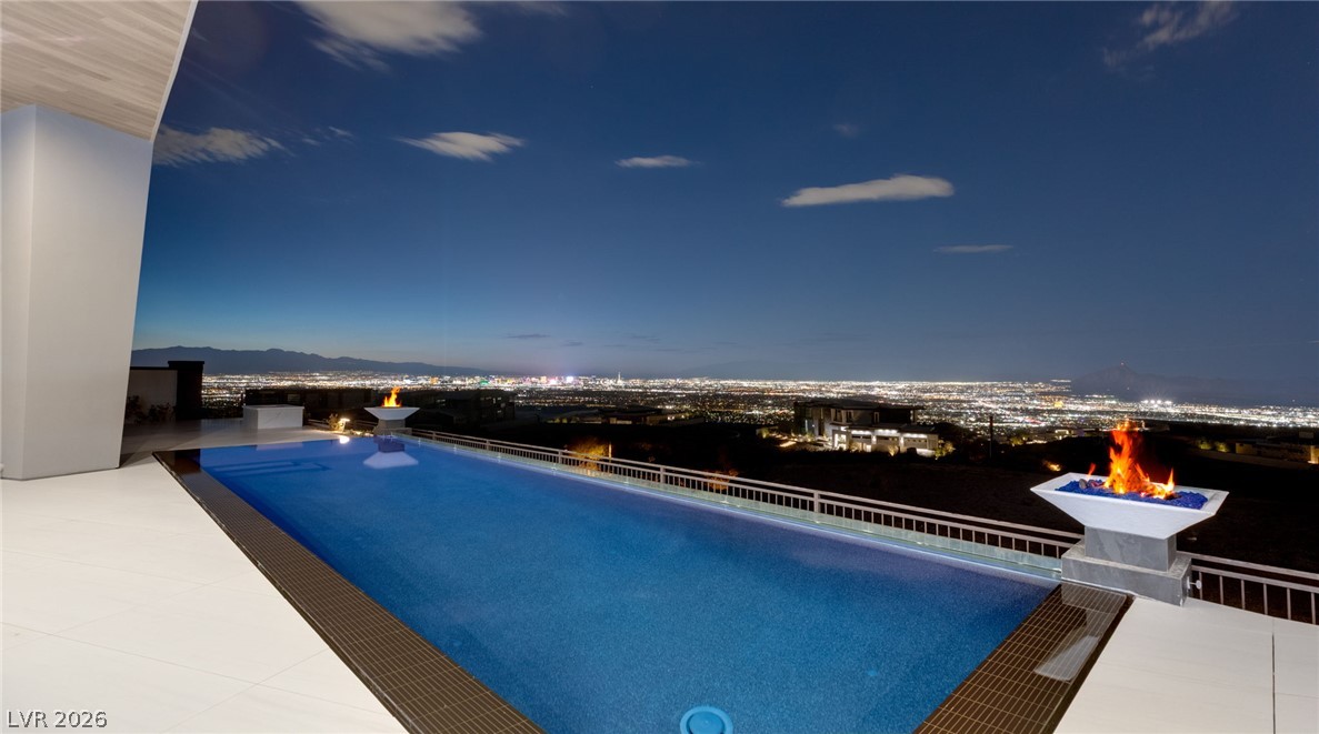 4 Chisel Crest Court Henderson NV 89012