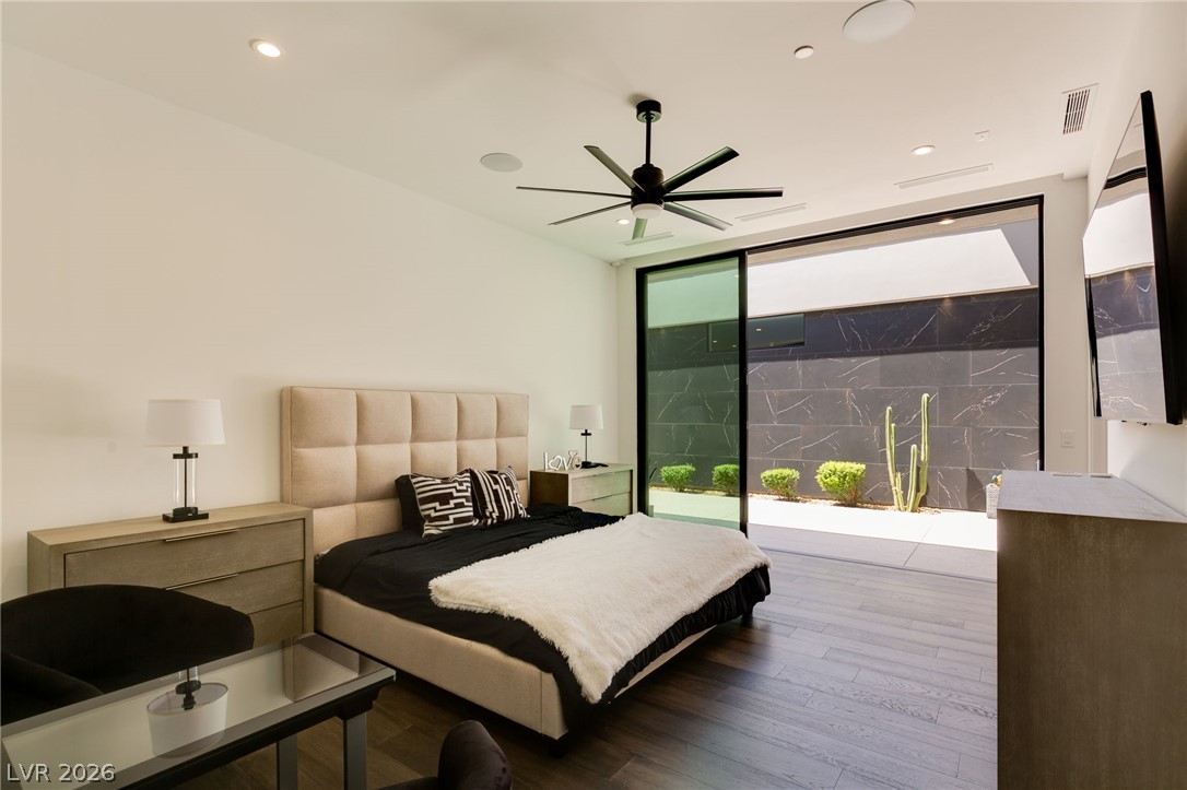 4 Chisel Crest Court Henderson NV 89012