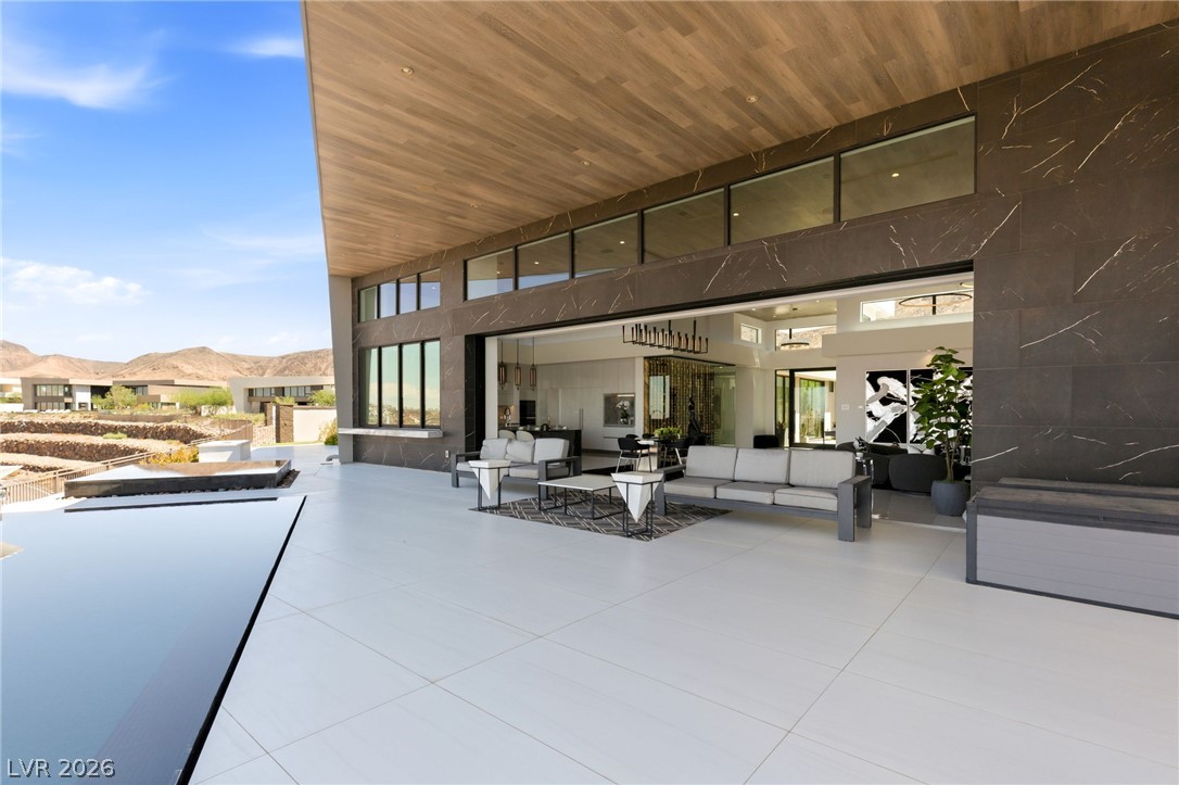 4 Chisel Crest Court Henderson NV 89012
