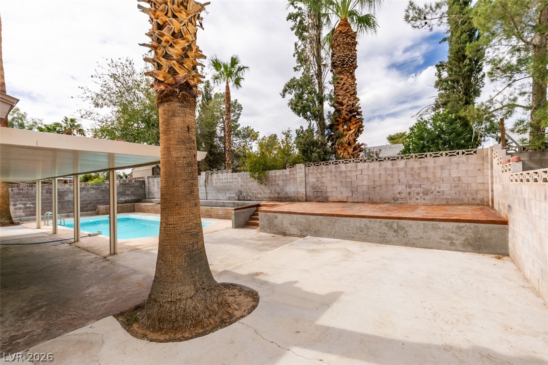1808 Feather Way Las Vegas NV 89108