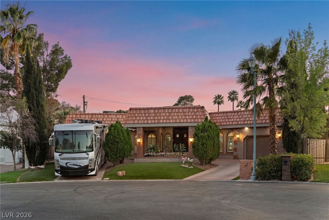 2525 Driftwood Drive Las Vegas NV 89107