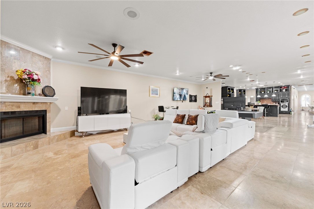 2525 Driftwood Drive Las Vegas NV 89107