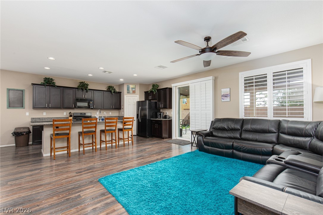 984 Pretty Fire Street Las Vegas NV 89178