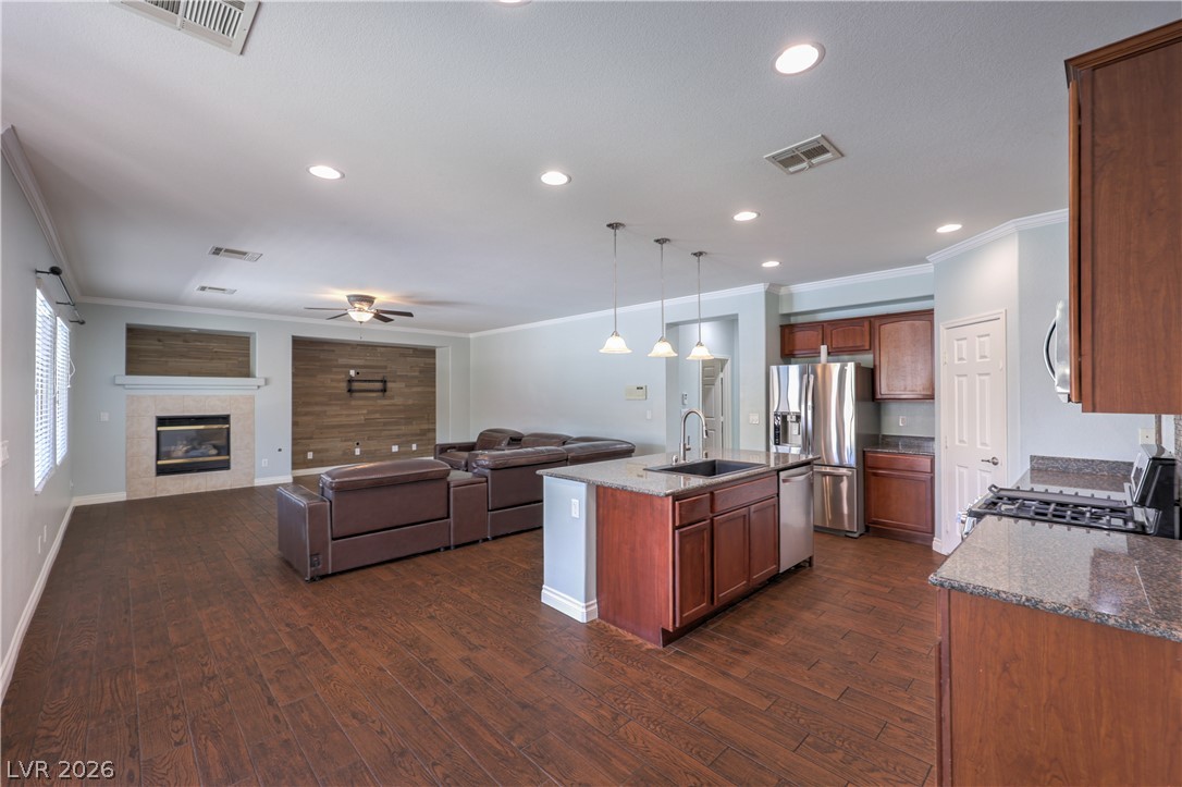 4128 Lancaster Falls Avenue North Las Vegas NV 89085