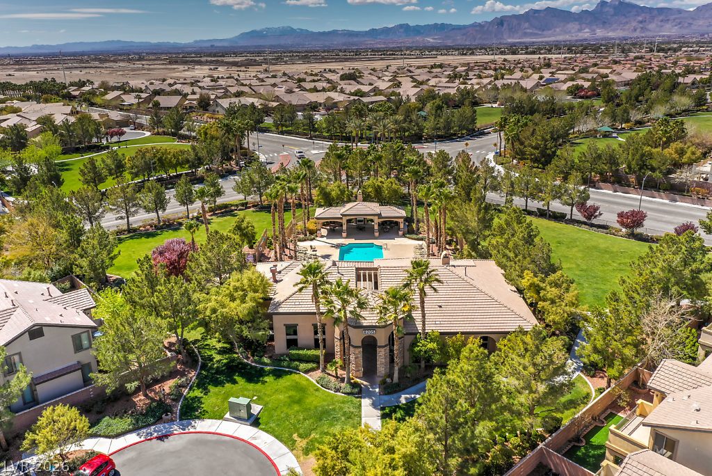 4128 Lancaster Falls Avenue North Las Vegas NV 89085