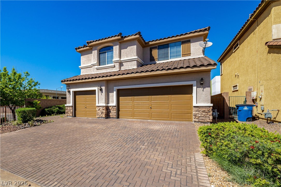 708 Finch Island Avenue Henderson NV 89015