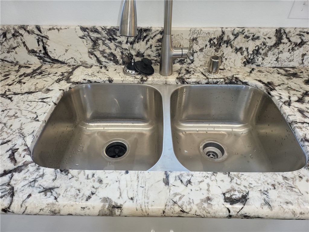 213 Ronald Lane Las Vegas NV 89110