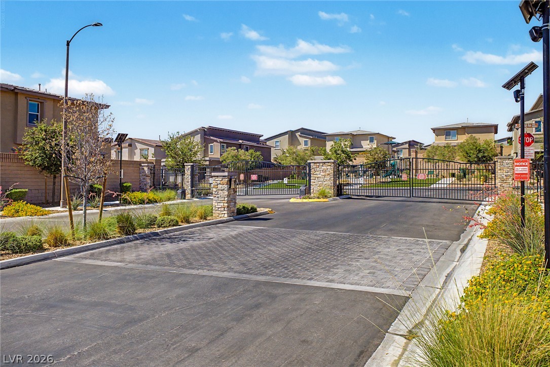 8871 Sasquatch Run Avenue Las Vegas NV 89166