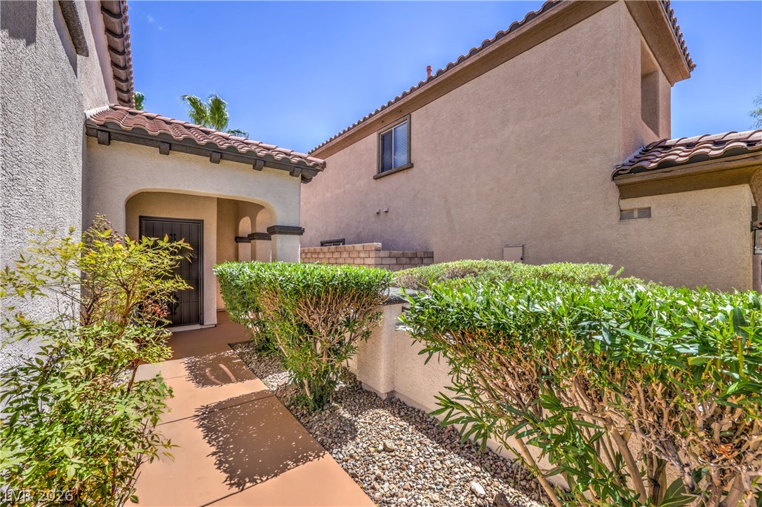 1064 Calvia Street Las Vegas NV 89138