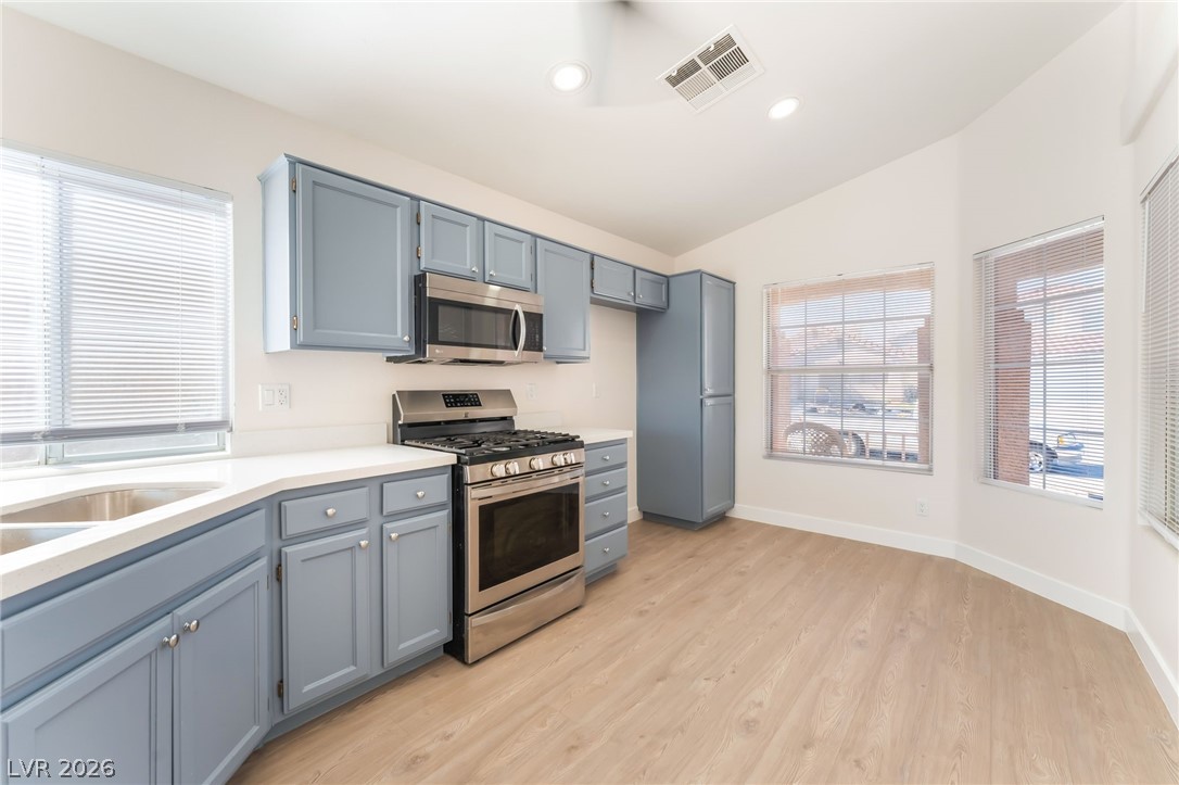 1240 Strike Jumper Court Las Vegas NV 89108