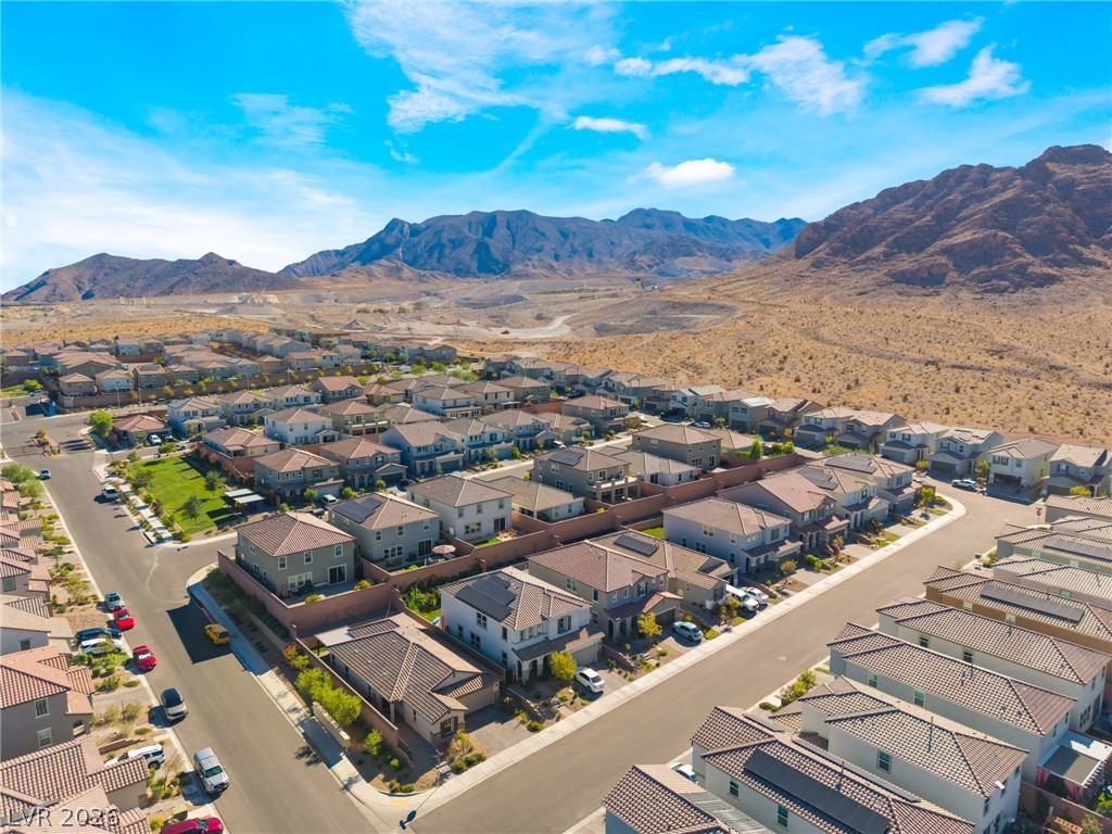 10807 Power Hike Avenue Las Vegas NV 89166