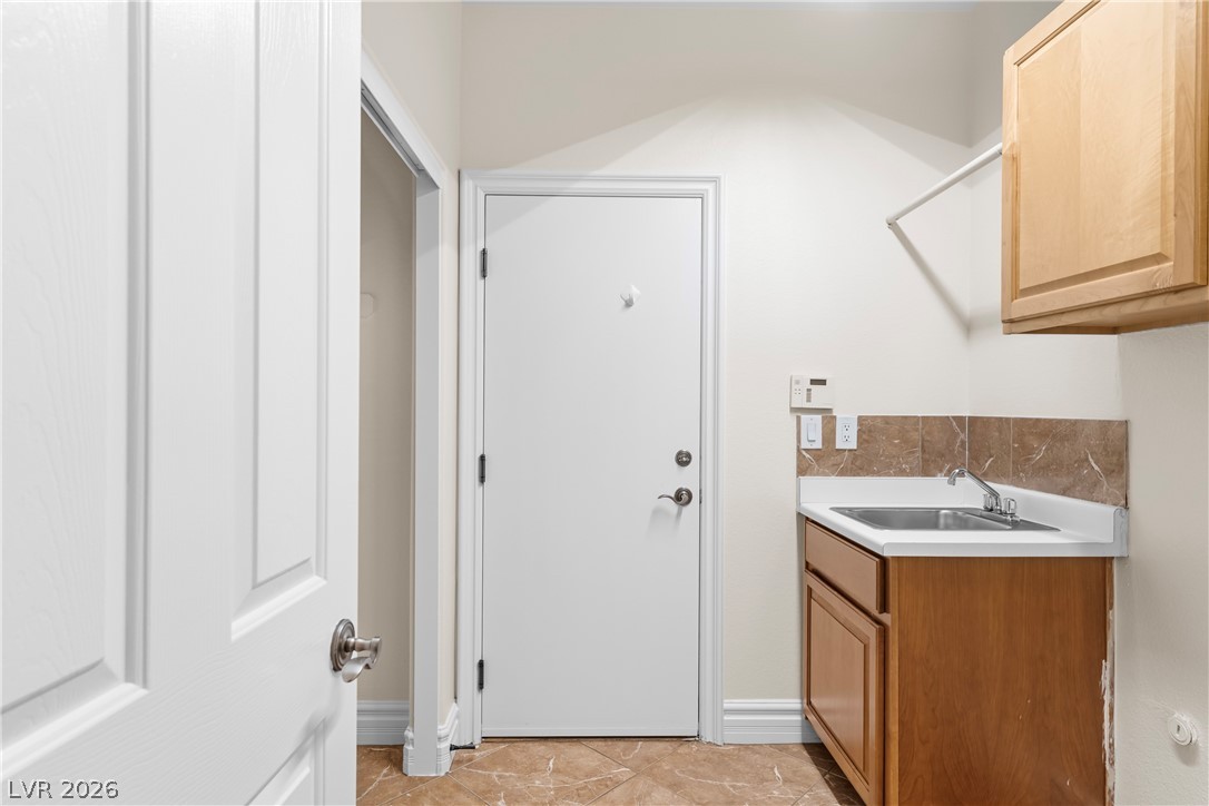 5917 Coral Flat Street North Las Vegas NV 89031