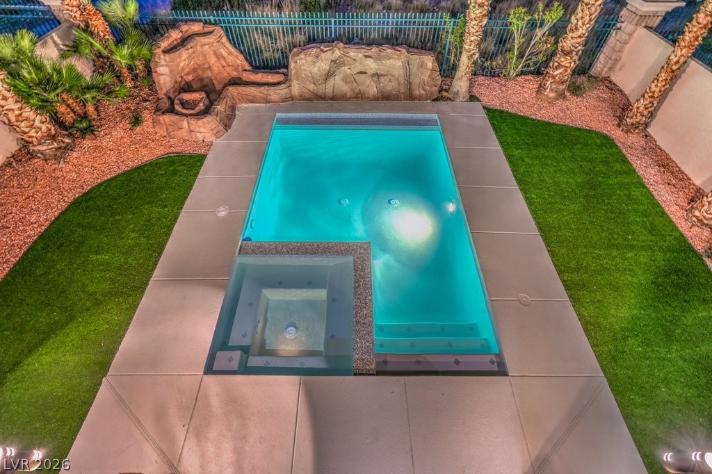 1231 Diamond Valley Street Henderson NV 89052