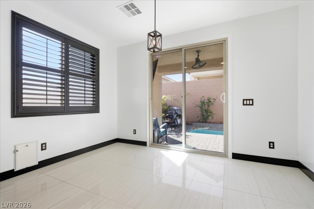 369 Hillhead Court Las Vegas NV 89148