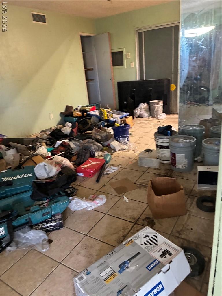 2744 Searles Avenue Las Vegas NV 89101