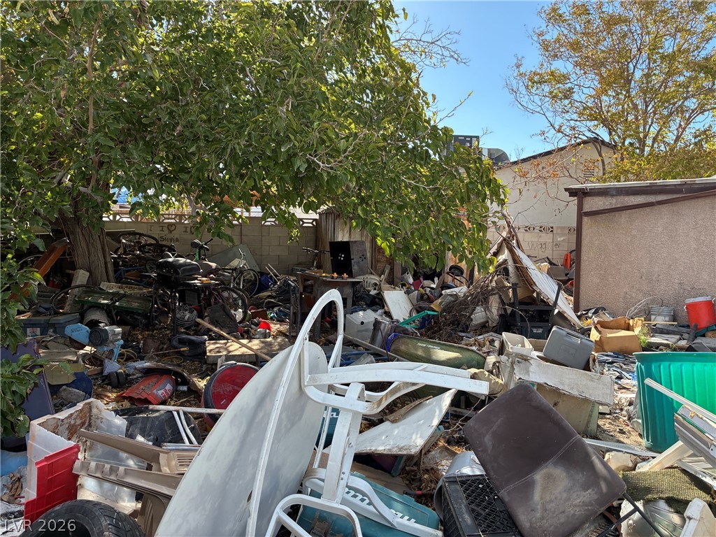 2744 Searles Avenue Las Vegas NV 89101