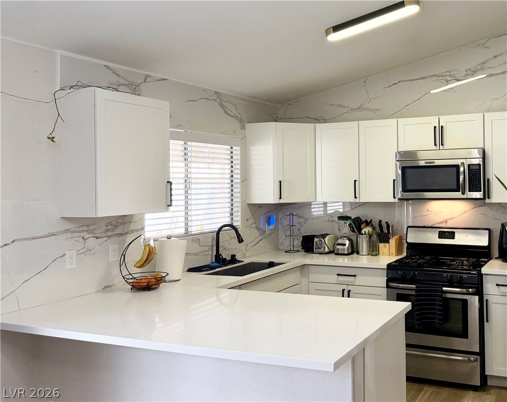 2432 Rocky Brook Street North Las Vegas NV 89030