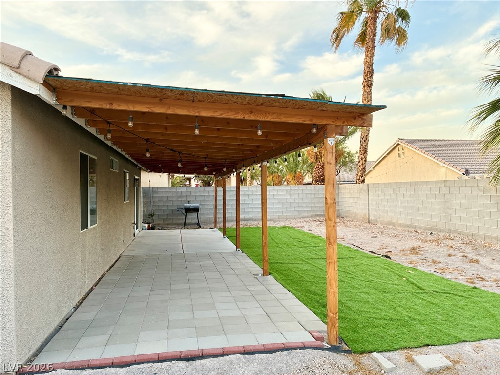 2432 Rocky Brook Street North Las Vegas NV 89030