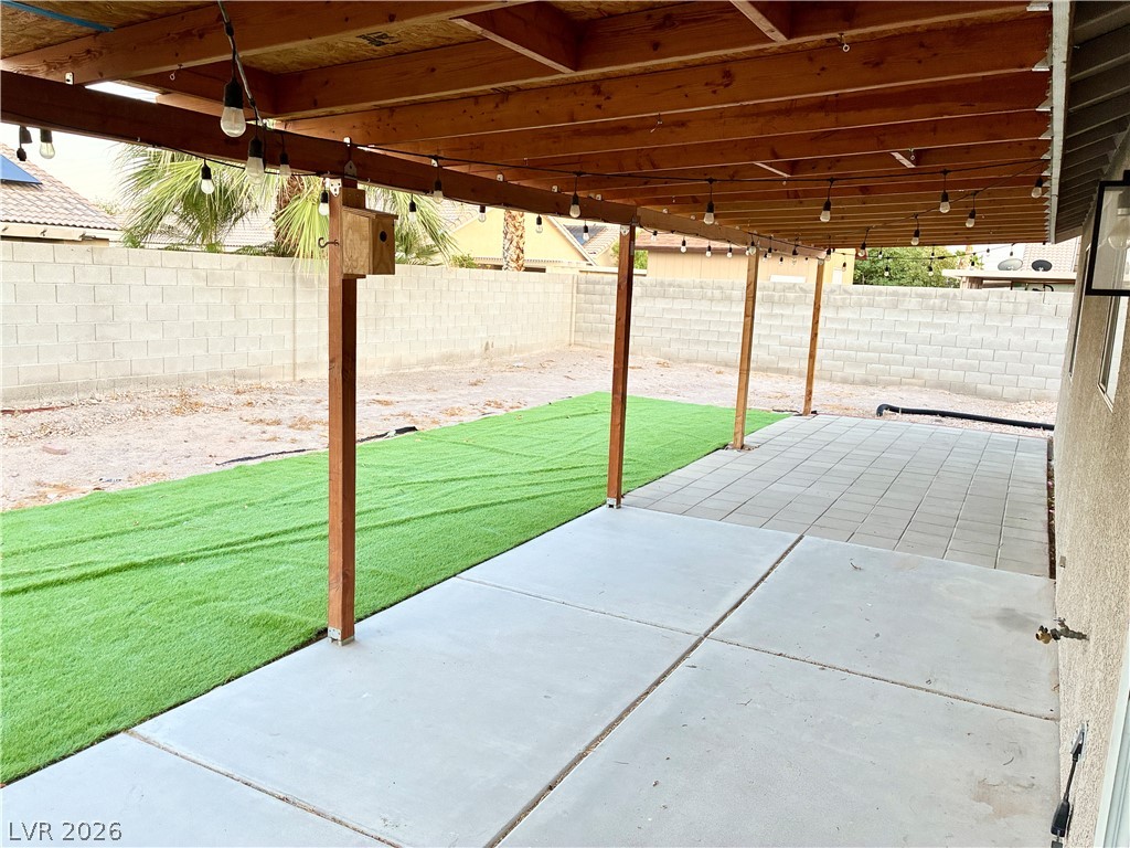 2432 Rocky Brook Street North Las Vegas NV 89030