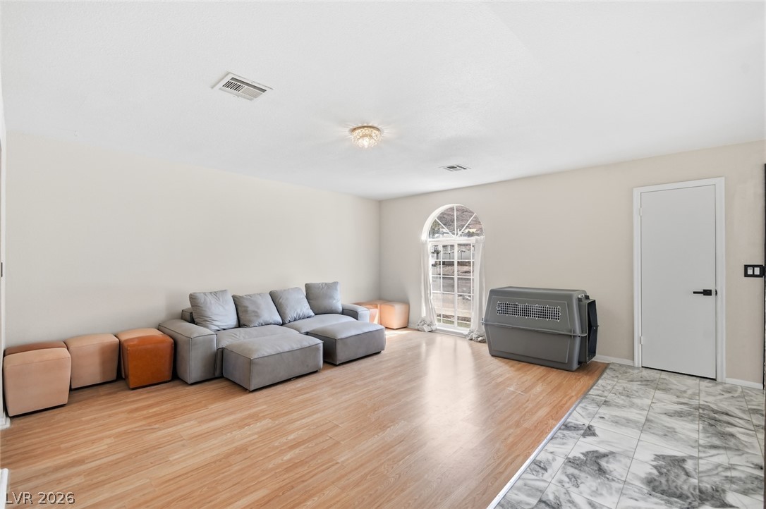 435 Los Feliz Street Las Vegas NV 89110