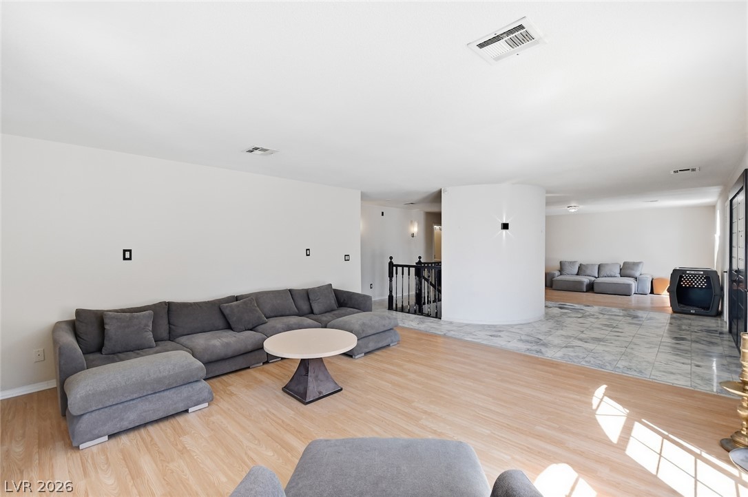 435 Los Feliz Street Las Vegas NV 89110
