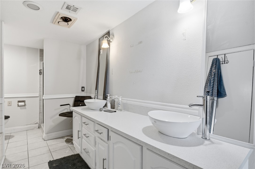 435 Los Feliz Street Las Vegas NV 89110