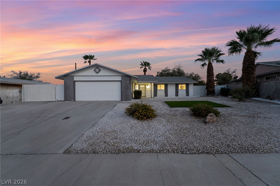 3869 Monthill Avenue Las Vegas NV 89121