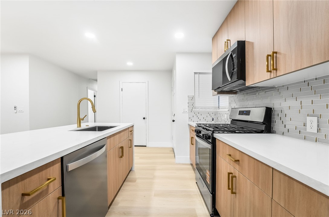 3869 Monthill Avenue Las Vegas NV 89121