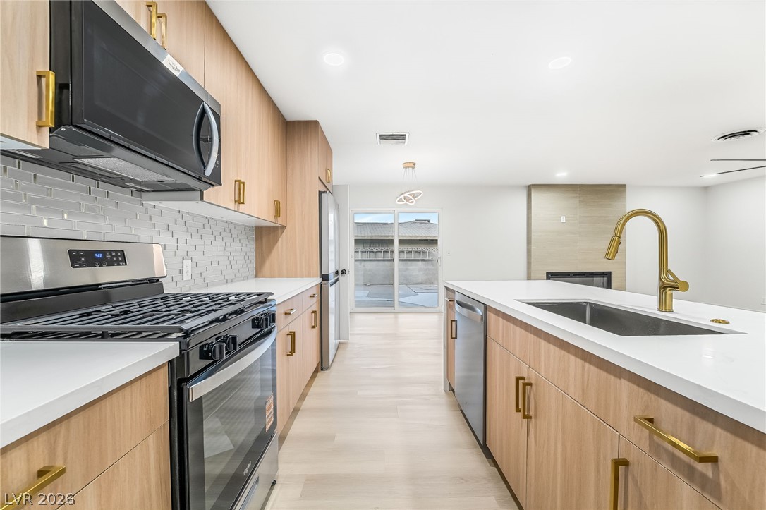 3869 Monthill Avenue Las Vegas NV 89121