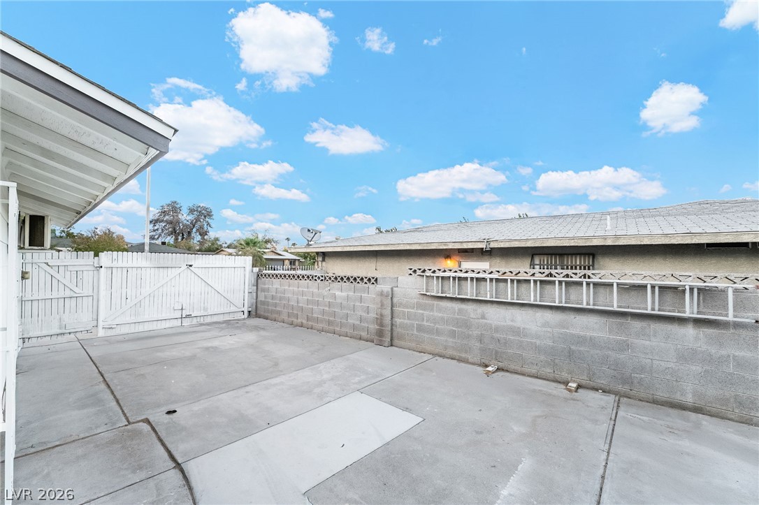3869 Monthill Avenue Las Vegas NV 89121