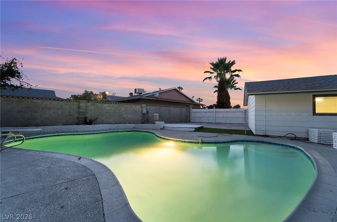 3869 Monthill Avenue Las Vegas NV 89121