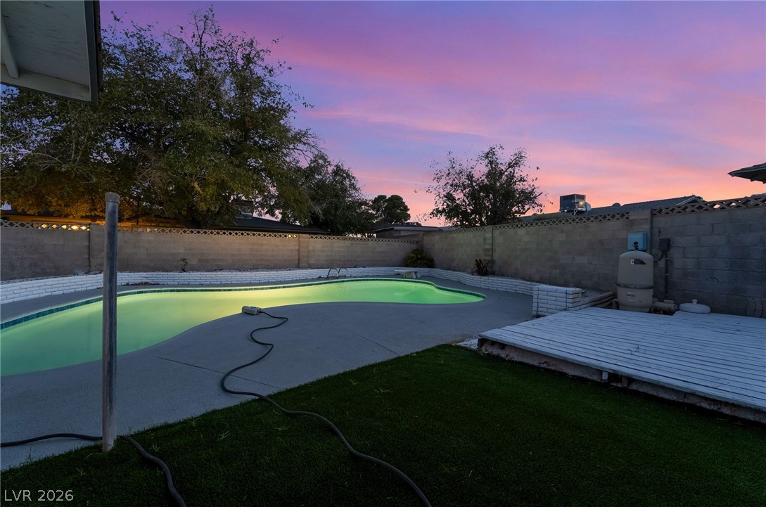 3869 Monthill Avenue Las Vegas NV 89121