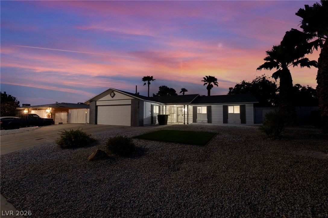 3869 Monthill Avenue Las Vegas NV 89121