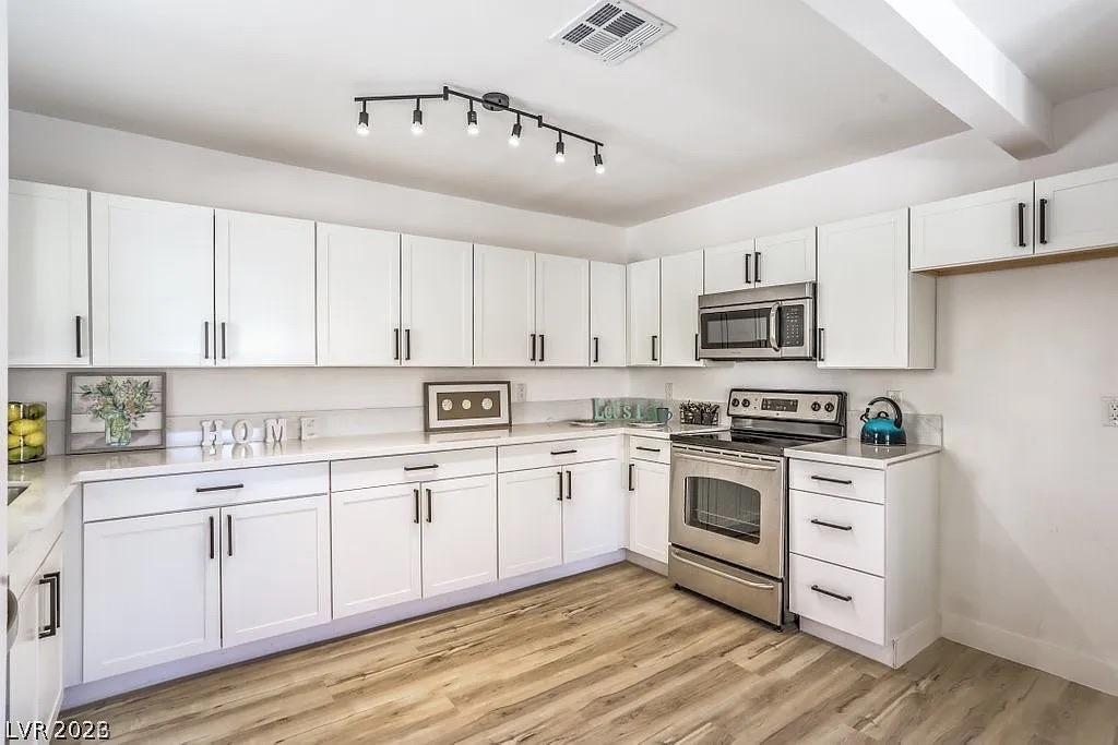 223 Nickel Street Henderson NV 89015