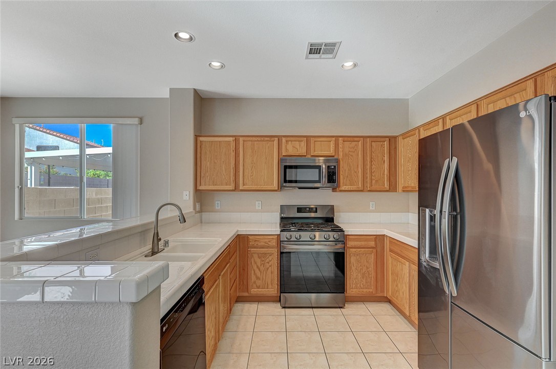7905 Sagebrush Bend Street Las Vegas NV 89113